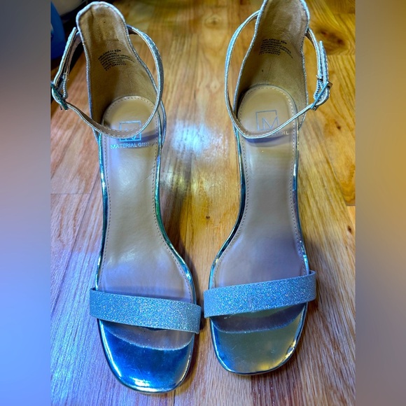 Material Girl Women's Blaire Silver Glitter Ankle Strap Dress Heels - Picture 3 of 6